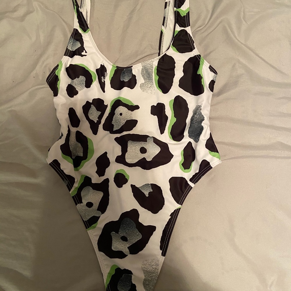 Missguided leopard thong swimsuit